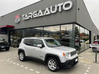 Usata Jeep Renegade Limited 140 CV (102 kW) 2016 Argento SUV