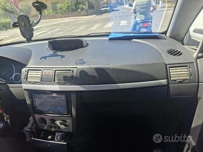 Usata Opel Meriva 2003 Grigio Monovolume