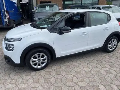 Begagnad Citroën C3 Feel 102 HK (75 kW) 2022 Vit Halvkombi