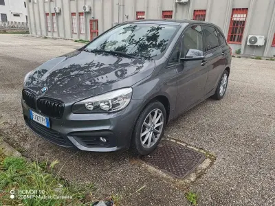 Begagnad BMW 218 Active Tourer Advantage 150 HK (110 kW) 2017 Grå Minibuss