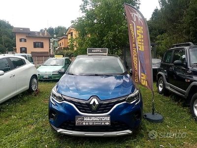 Usata Renault Captur Intens 101 CV (74 kW) 2022 Blu SUV