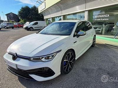 Usata VW Golf VIII R 333 CV (244 kW) 2023 Bianco Berlina