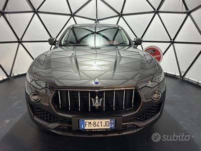 Usata Maserati GranSport 349 CV (256 kW) 2018 Grigio Station wagon