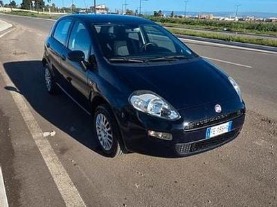 Usata Fiat Punto 77 CV (56 kW) 2016 Blu Utilitaria