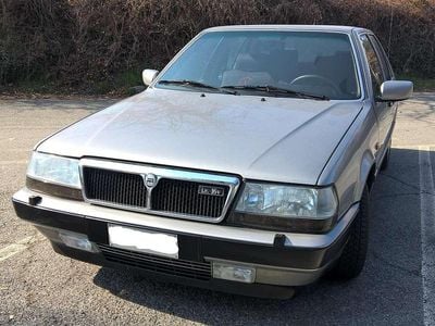 Usata Lancia Thema 141 CV (103 kW) 1991 Grigio Berlina