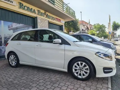 Usata Mercedes B180 Premium 109 CV (80 kW) 2018 Other Utilitaria