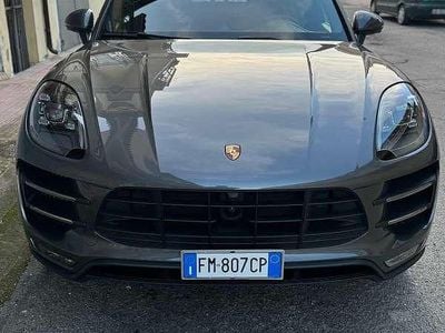 Usata Porsche Macan Turbo Performance Package 441 CV (324 kW) 2017 Grigio SUV