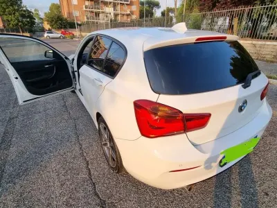 Usata BMW 118 Sport Line 150 CV (110 kW) 2015 Bianco Utilitaria