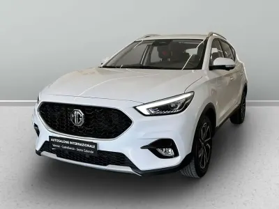 Usata MG ZS Luxury 106 CV (77 kW) 2024 Dover white SUV