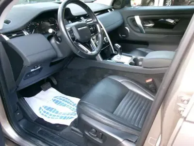 Usata Land Rover Discovery Sport SE 163 CV (119 kW) 2022 Platino/nero SUV
