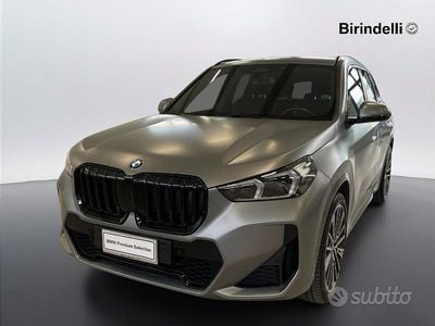 Begagnad BMW X1 M Sport 150 HK (110 kW) 2023 Grå SUV