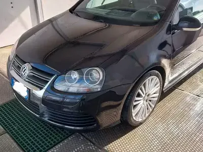 Usata VW Golf V R 250 CV (183 kW) 2007 Nero Berlina