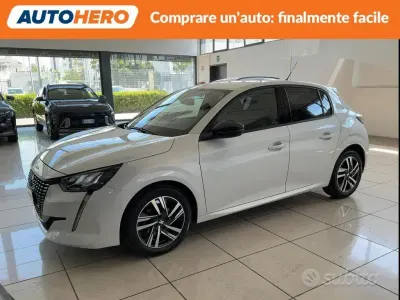 Usata Peugeot 208 Allure 75 CV (55 kW) 2020 Bianco Utilitaria