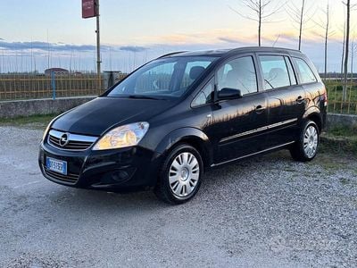 Usata Opel Zafira Cosmo 93 CV (68 kW) 2009 Nero Monovolume