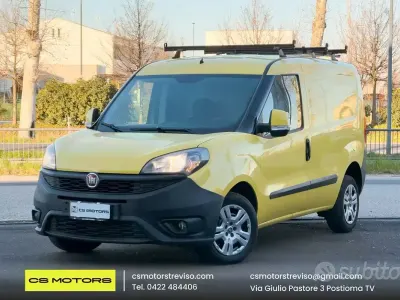 Usata Fiat Doblò 95 CV (69 kW) 2019 Giallo Monovolume