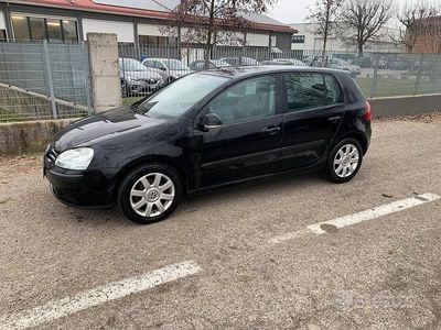Usata VW Golf IV Comfortline 105 CV (77 kW) 2005 Nero Berlina