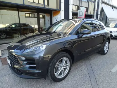 Usata Porsche Macan 245 CV (180 kW) 2019 Grigio SUV