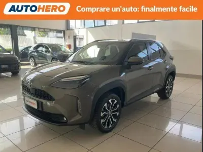 Usata Toyota Yaris Cross Trend 116 CV (85 kW) 2022 Marrone SUV