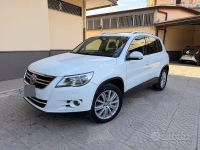 Usata VW Tiguan 140 CV (102 kW) 2010 Bianco SUV