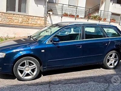 Usata Audi A4 140 CV (102 kW) 2005 Blu Station wagon