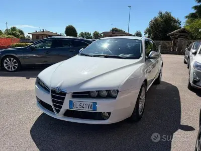 Usata Alfa Romeo 159 Super 170 CV (125 kW) 2012 Bianco Station wagon