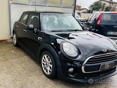 Usata Mini Cooper D Hype 95 CV (69 kW) 2017 Nero Utilitaria
