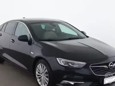 Usata Opel Insignia Sport 170 CV (125 kW) 2018 Bluazzurro Berlina