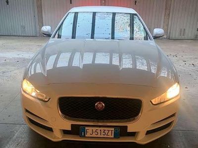 Usata Jaguar XE Pure 179 CV (131 kW) 2017 Berlina
