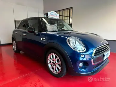 Usata Mini One D 95 CV (69 kW) 2016 Bluazzurro Utilitaria