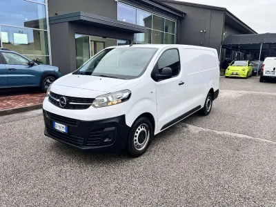 Usata Opel Vivaro Enjoy 145 CV (106 kW) 2023 Bianco Monovolume