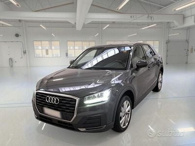 Usata Audi Q2 Business 150 CV (110 kW) 2020 Grigio SUV