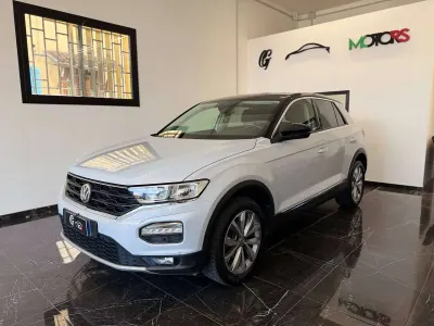 Usata VW T-Roc Advance 116 CV (85 kW) 2019 Bianco SUV