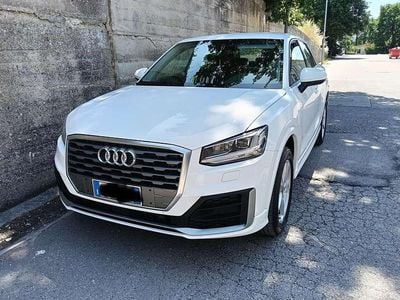 Usata Audi Q2 S-Line 116 CV (85 kW) 2020 Bianco SUV