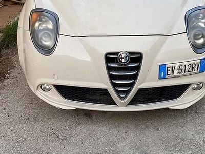 Usata Alfa Romeo MiTo Distinctive 84 CV (61 kW) 2015 Bianco Utilitaria