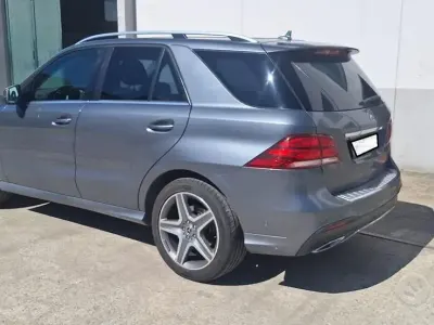 Usata Mercedes GLE250 204 CV (150 kW) 2018 Grigio Station wagon