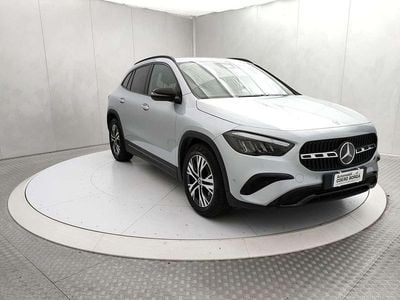 Mercedes GLA200
