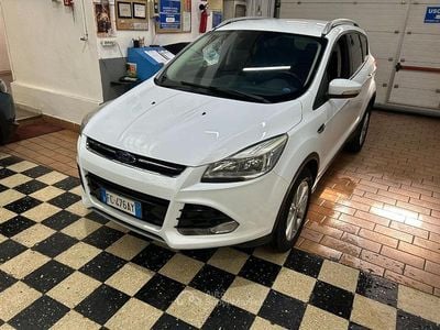 Usata Ford Kuga Titanium 150 CV (110 kW) 2016 Bianco SUV