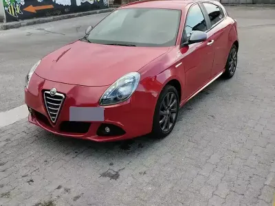 Usata Alfa Romeo Giulietta Veloce 120 CV (88 kW) 2013 Utilitaria