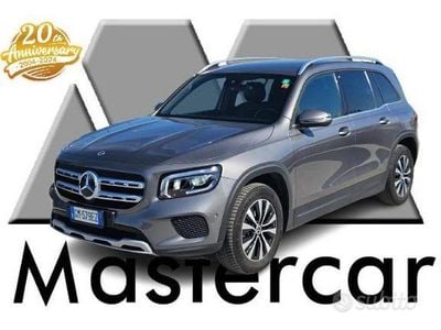 Usata Mercedes GLB200 Business 150 CV (110 kW) 2022 Grigio SUV