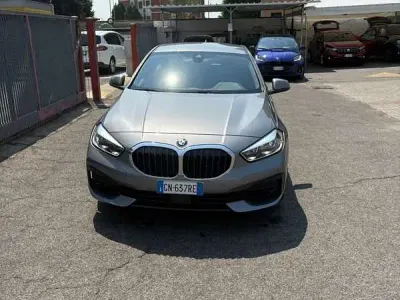 Usata BMW 116 Advantage 116 CV (85 kW) 2023 Grigio Utilitaria