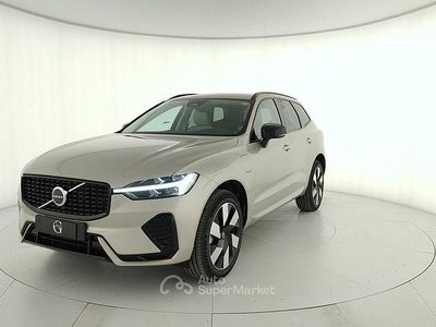 Nouvelle Volvo XC60 Plus 253 ch (186 kW) 2026 Gris SUV