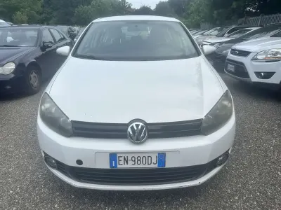 Usata VW Golf VII Comfortline 105 CV (77 kW) 2012 Bianco Berlina