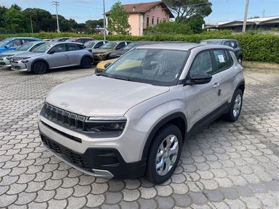 Usata Jeep Avenger Altitude 101 CV (74 kW) 2024 Beige SUV