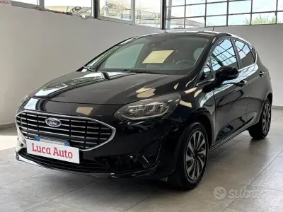 Usata Ford Fiesta 75 CV (55 kW) 2023 Nero Utilitaria