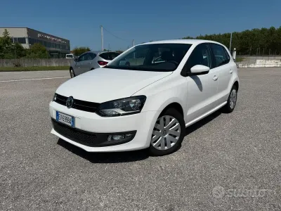 Usata VW Polo Comfortline 90 CV (66 kW) 2014 Bianco Berlina