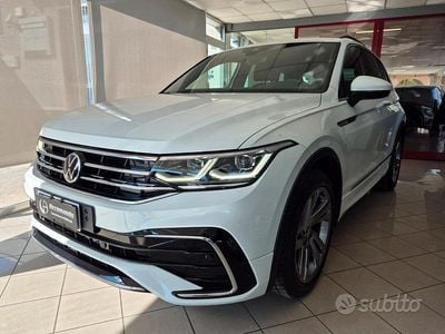 Usata VW Tiguan R-line 150 CV (110 kW) 2022 Bianco SUV