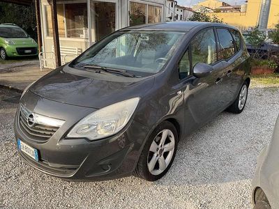 Usata Opel Meriva Cosmo 101 CV (74 kW) 2011 Other Monovolume