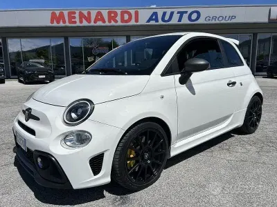 Usata Abarth 695 Competizione 180 CV (132 kW) 2023 Bianco Utilitaria