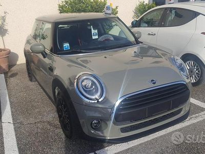 Occasion Mini ONE 102 ch (75 kW) 2019 Gris Citadine