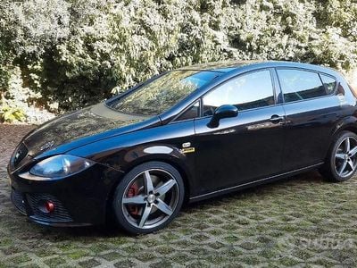 Usata Seat Leon CUPRA 260 CV (191 kW) 2007 Nero Utilitaria